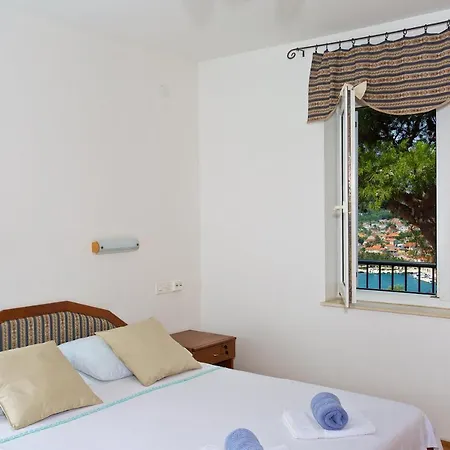 Kalina Apartman Jelsa