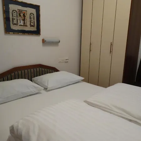 Apartman Kalina Jelsa