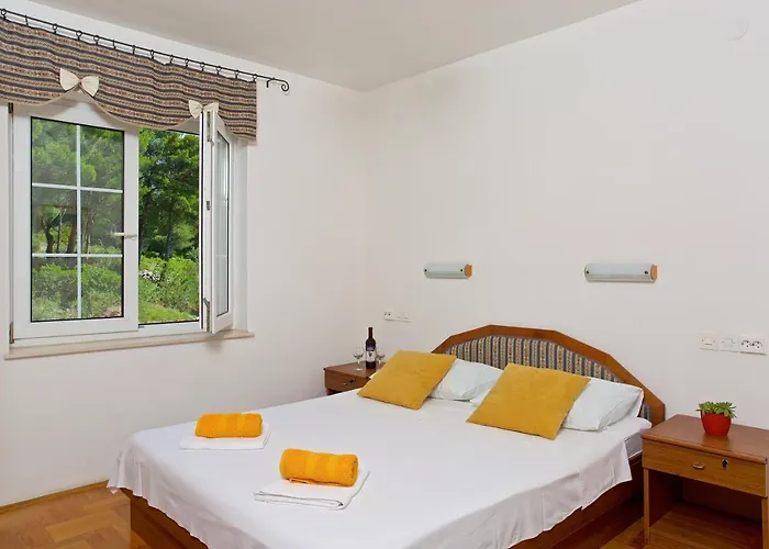Apartman Kalina Jelsa